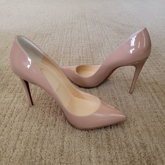 New Christian Louboutin So Kate 100 Nude Patent Leather Heels, Size 36